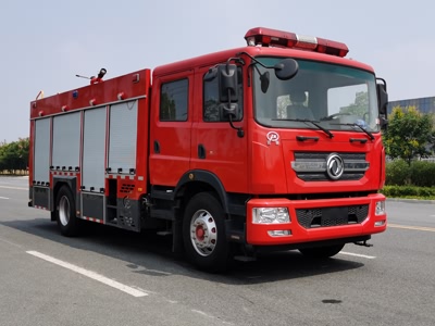 國(guó)六7噸東風(fēng)D9水罐消防車