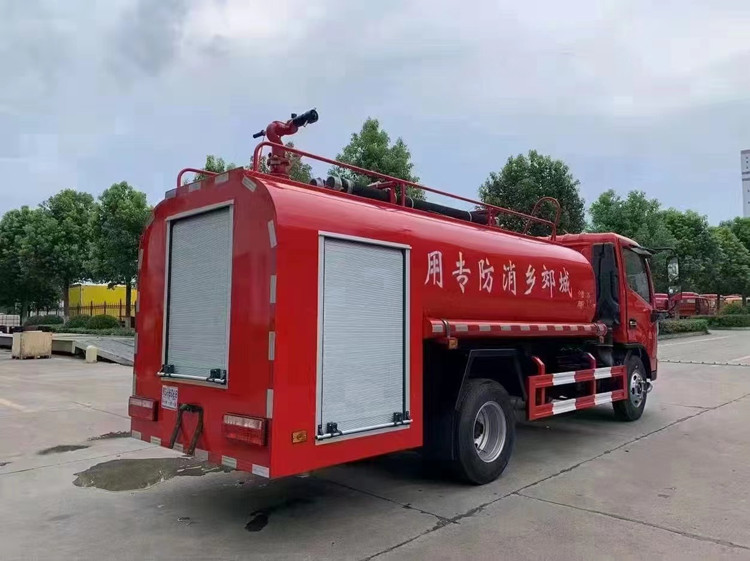 東風(fēng)福瑞卡5噸消防灑水車(chē)（國(guó)六）
